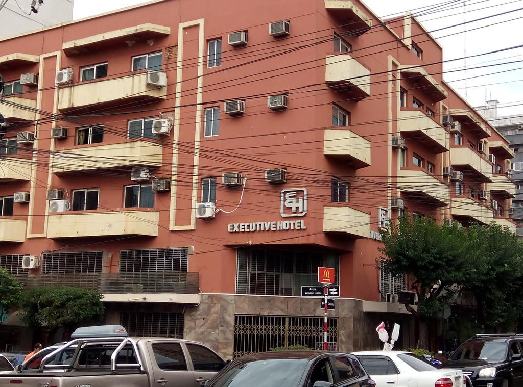 Hotel Executive Ciudad del Este Exterior photo